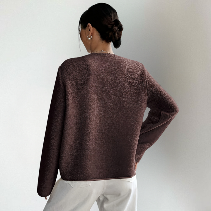 Naomi | Short Jacket with Timeless Character