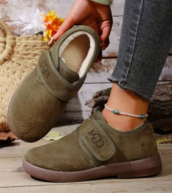 Kaira | Orthopedic Shoes