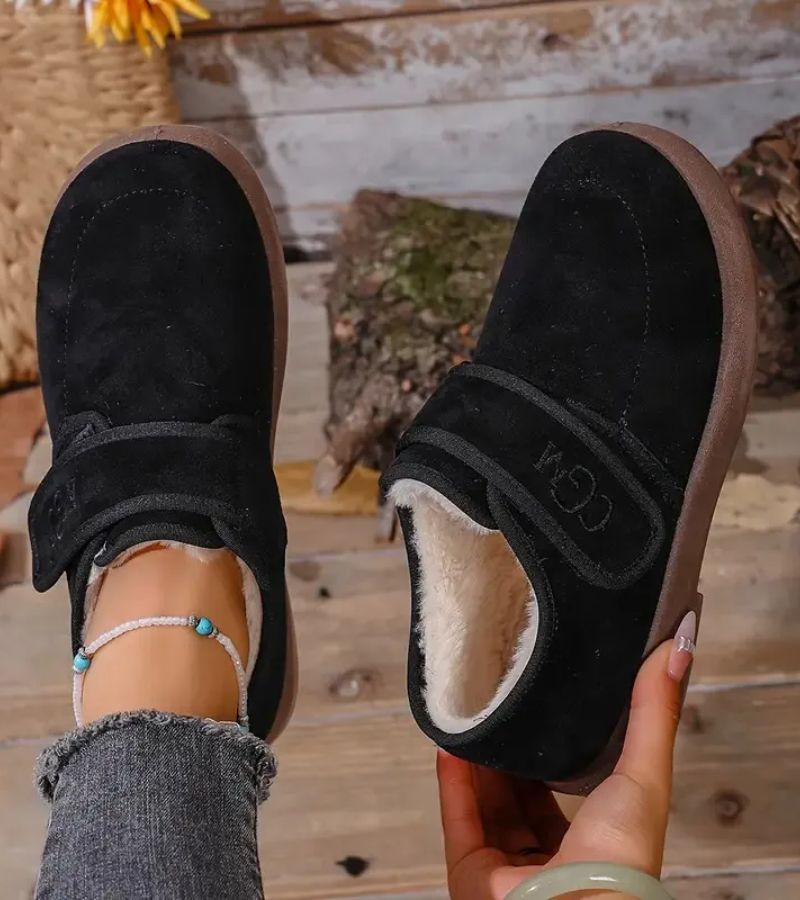Kaira | Orthopedic Shoes