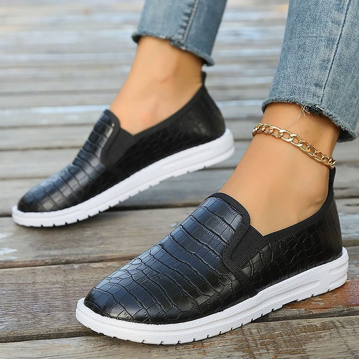 Petra | Chic Moccasin Footwear