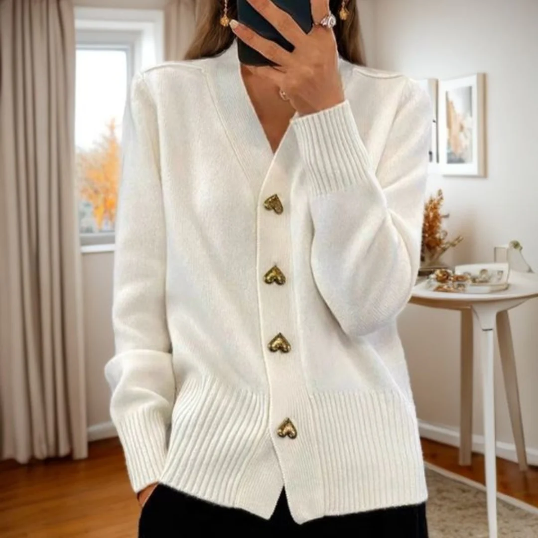 Arielle | Soft Cardigan with Heart Buttons