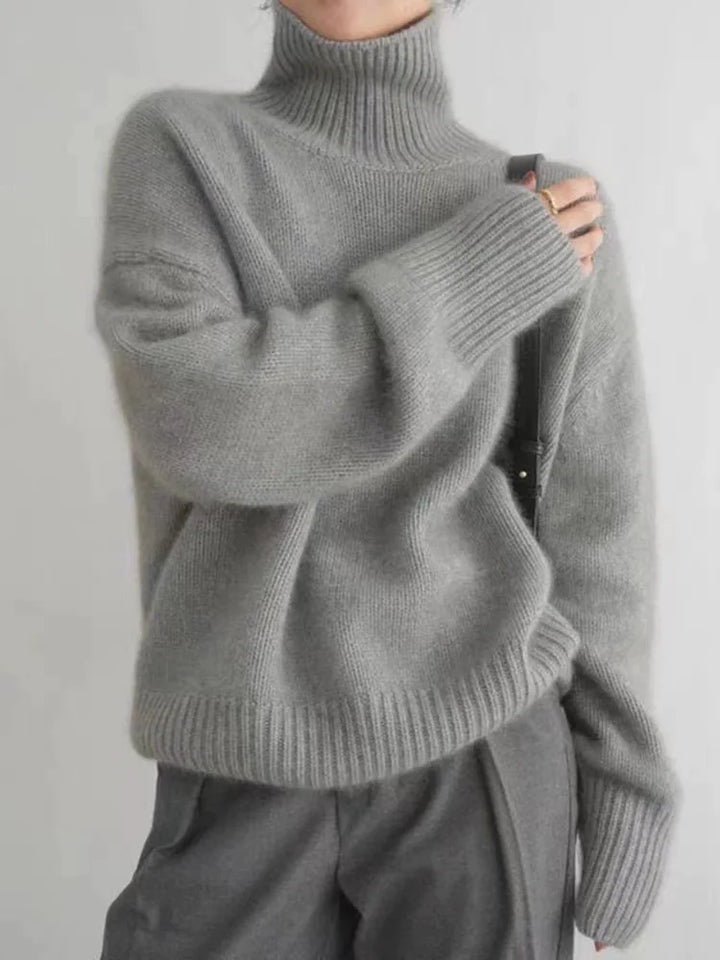 Isabella - Elevated Collar Design