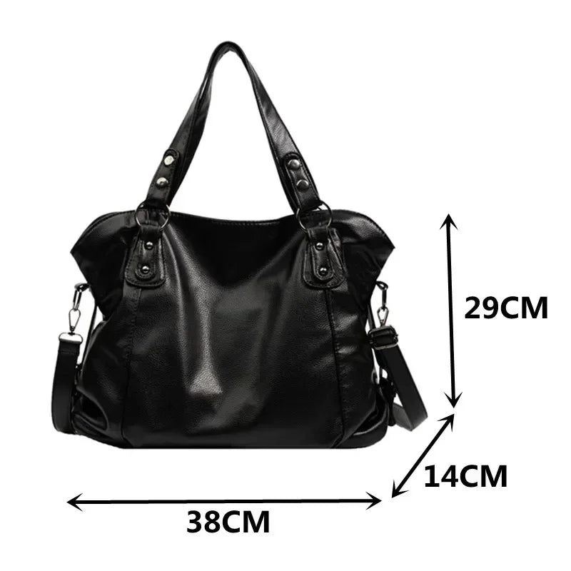 Annie | Chic Hobo Shoulder Bag