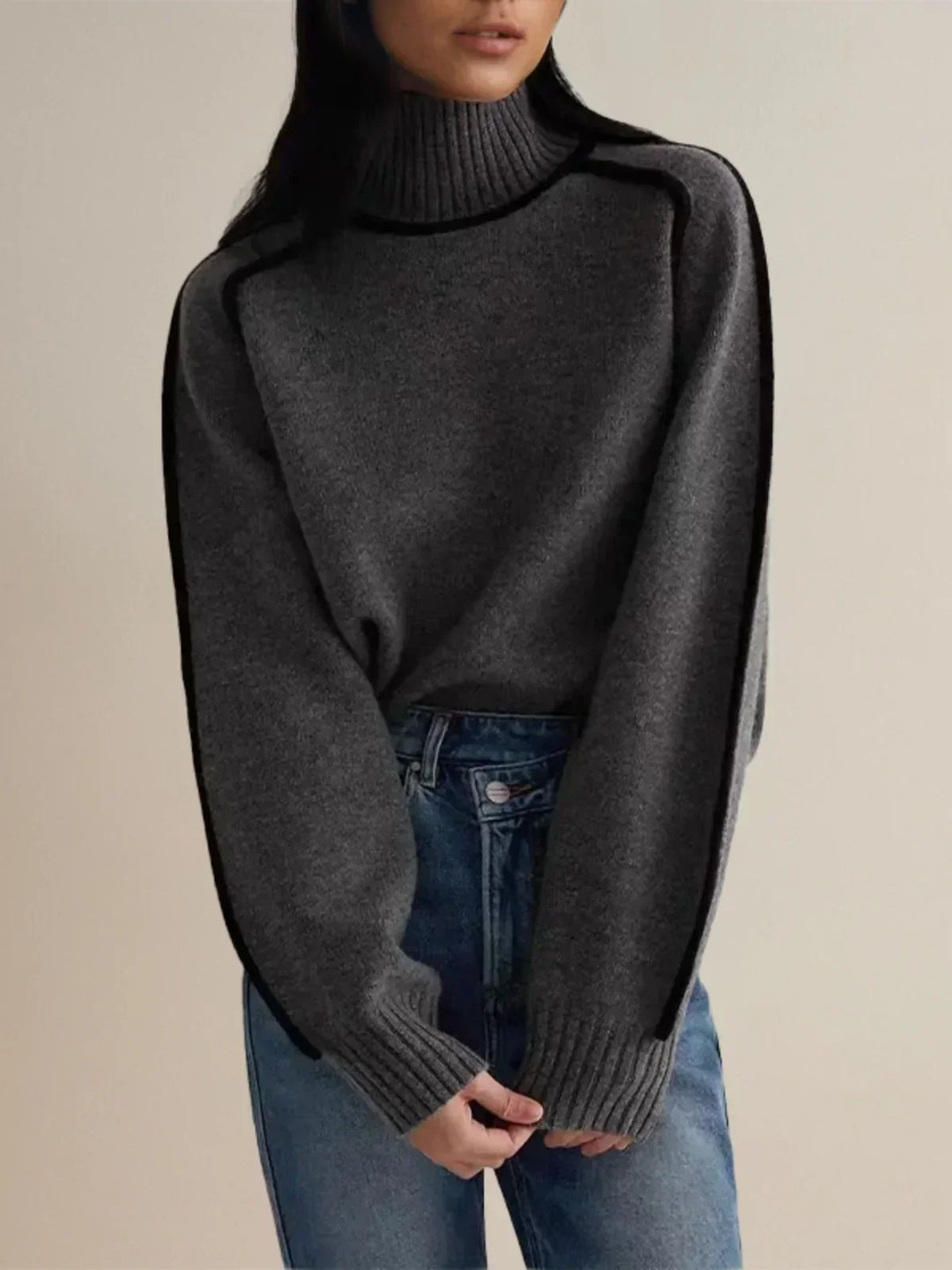 Donna | Chic Turtleneck Sweater