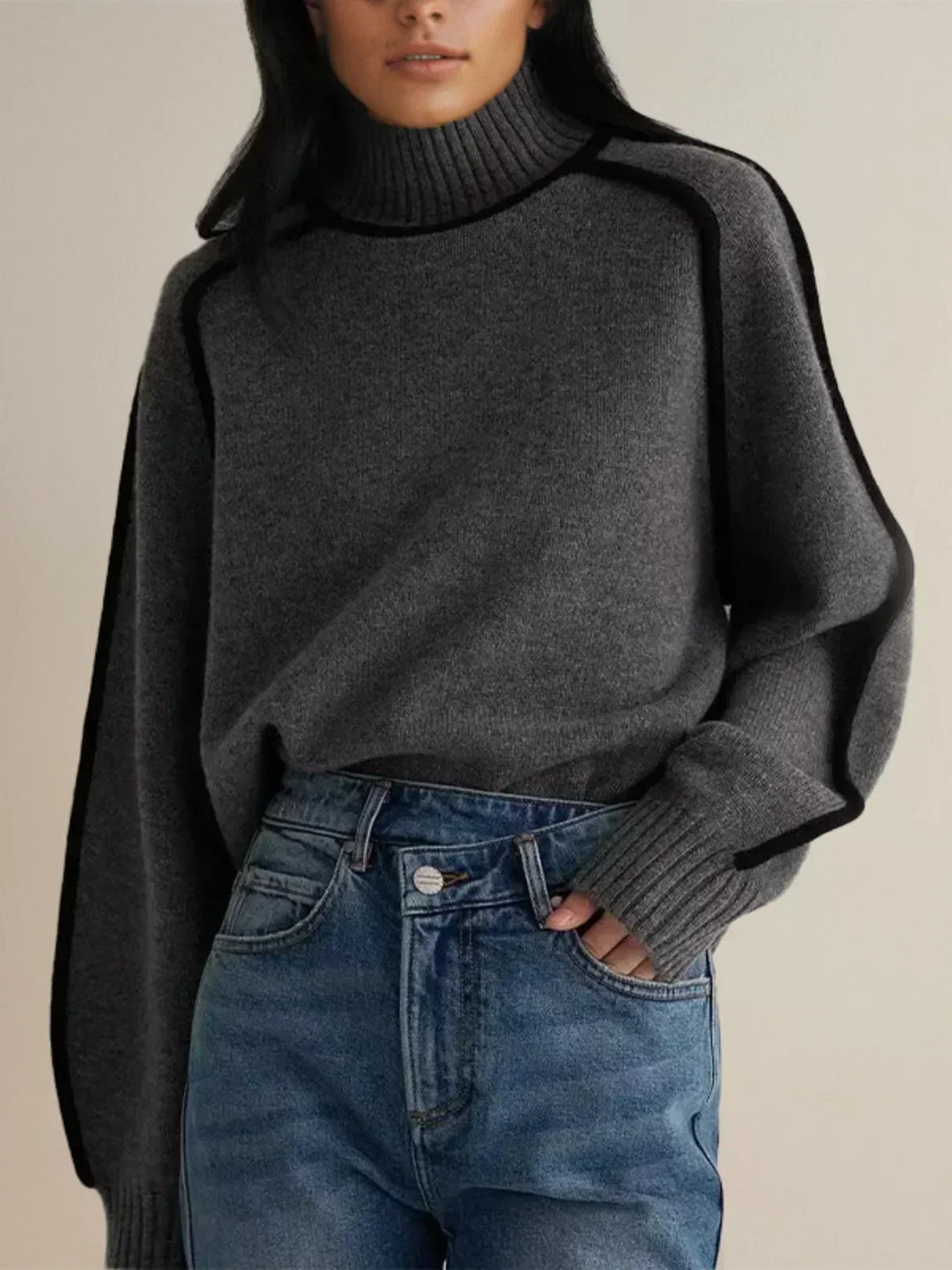 Donna | Chic Turtleneck Sweater