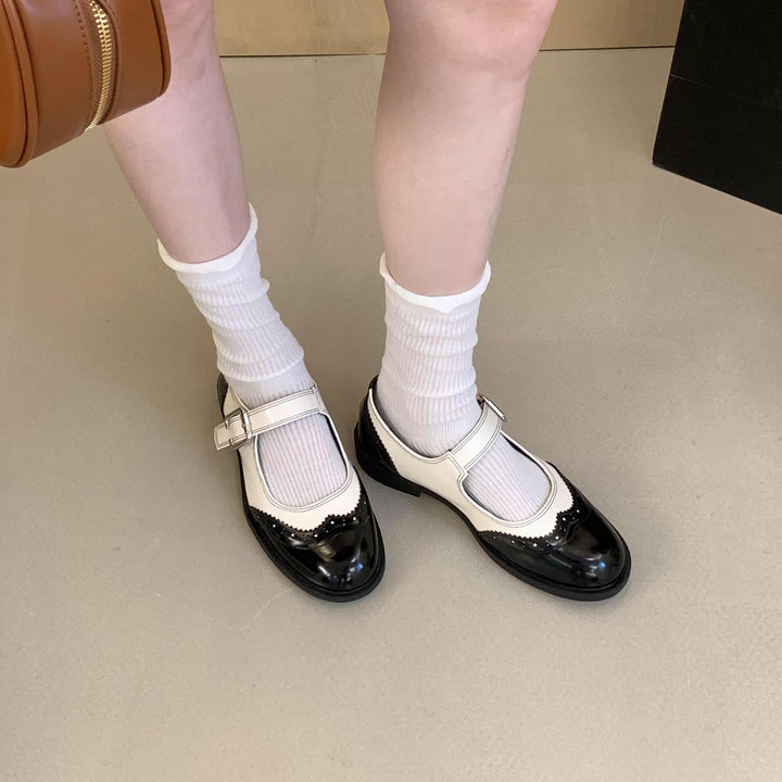Annie | Laura Classic Mary Jane Shoes
