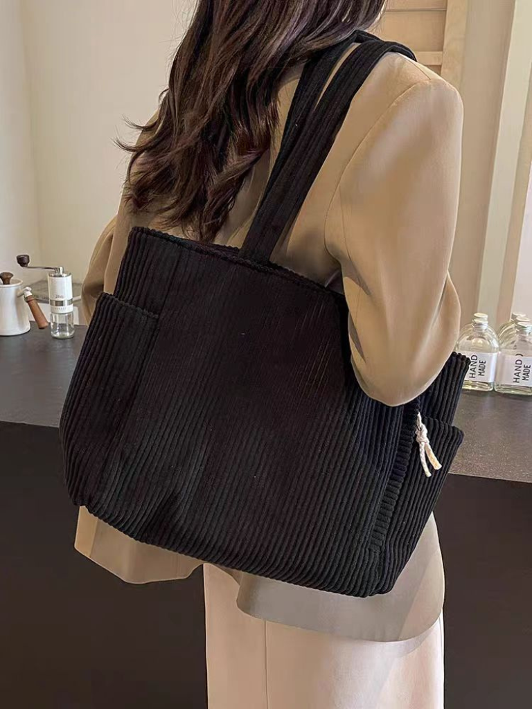 Diana | Cozy Shoulder Bag