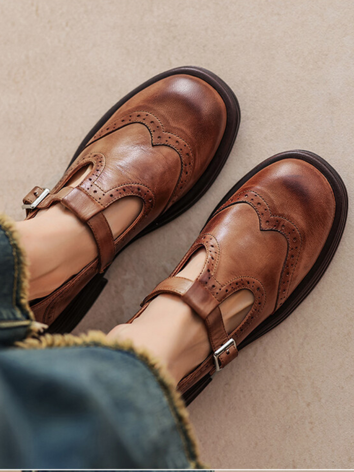 Lara | Classic Vintage Mary Jane Flats