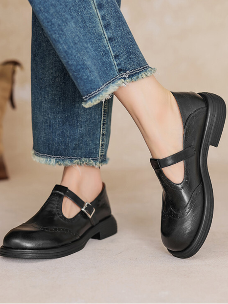 Lara | Classic Vintage Mary Jane Flats