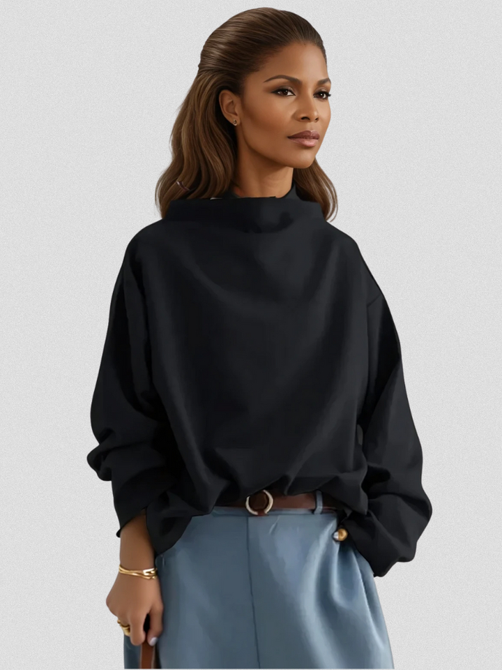 Elly | Relaxed High-Neck Tee