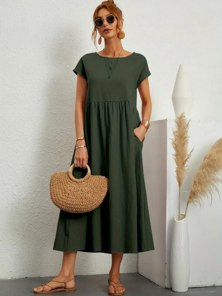 Michelle | Dress in Relaxed Style