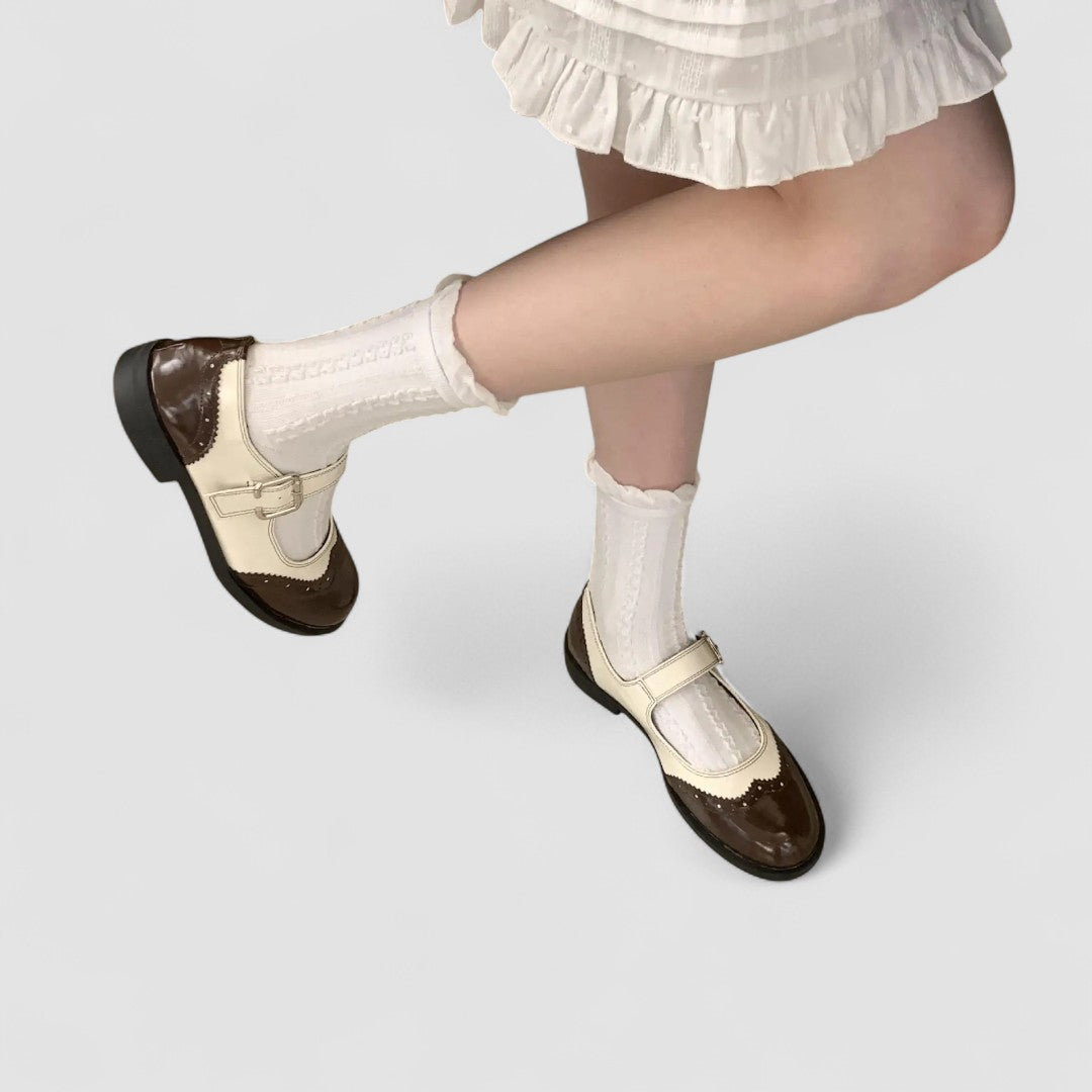 Annie | Laura Classic Mary Jane Shoes