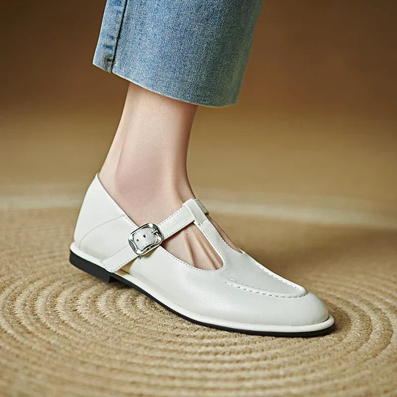 Annie | Elegant Low Heel Pumps