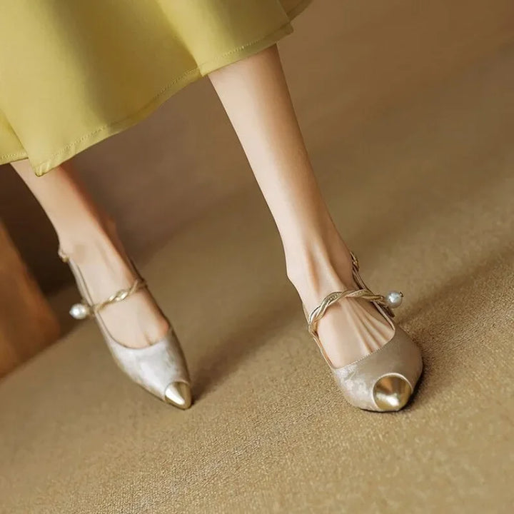 Annie | Chic Elegant Pumps