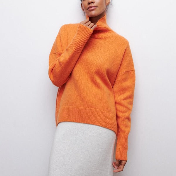 Noa | Elegant Turtleneck Sweater