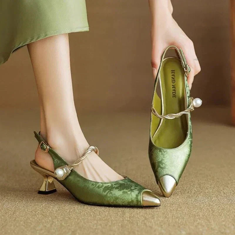 Annie | Chic Elegant Pumps