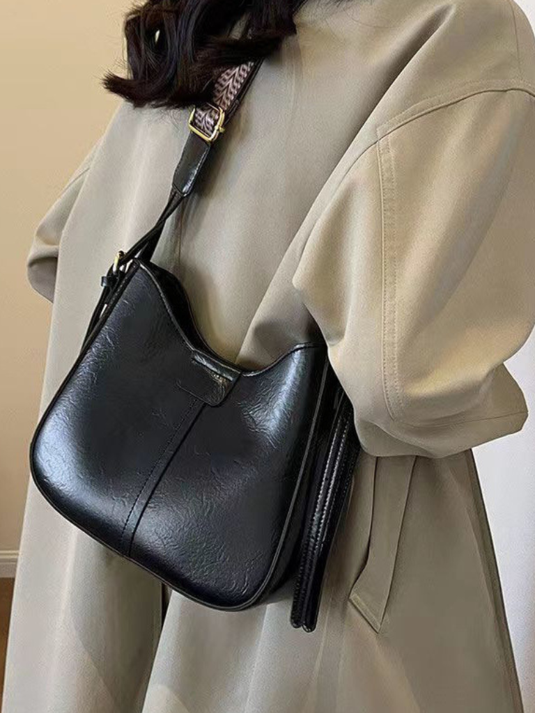 Cyrille | Stylish Crossbody Bag