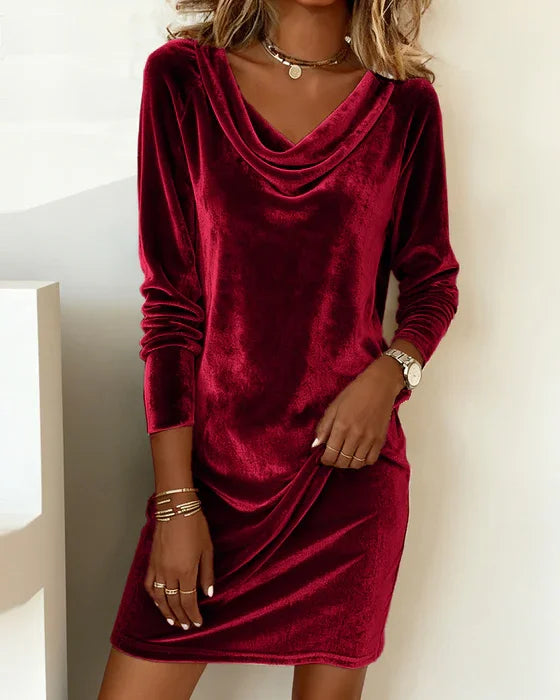 Zala- Loose Fitting Velvet Dress
