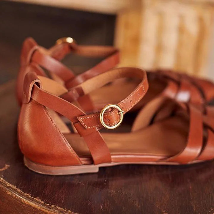 Alma | Chic Strappy Flat Sandals
