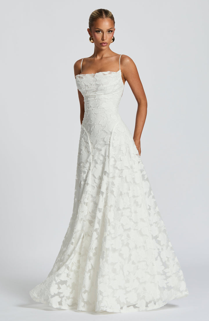 Ginnie | Elegant Maxi Dress