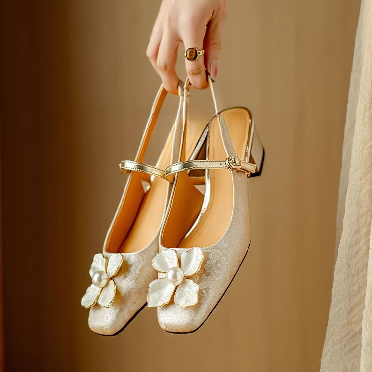 Eloise Elegant Pumps by Annie