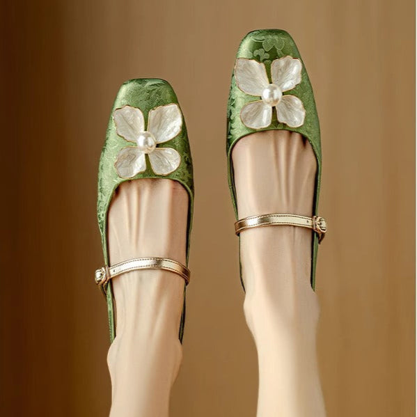 Eloise Elegant Pumps by Annie