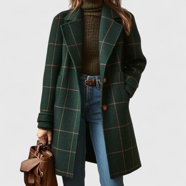 Sally – Timeless Checkered Coat