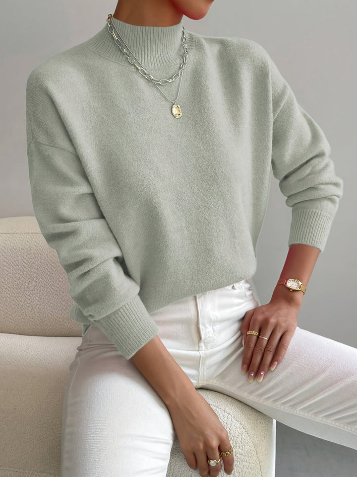 Flora | Classic Sweater with Modern Cut