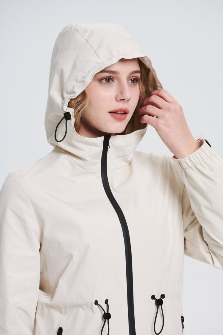 SAGE | ULTRA-LIGHT WATER-RESISTANT RAIN JACKET