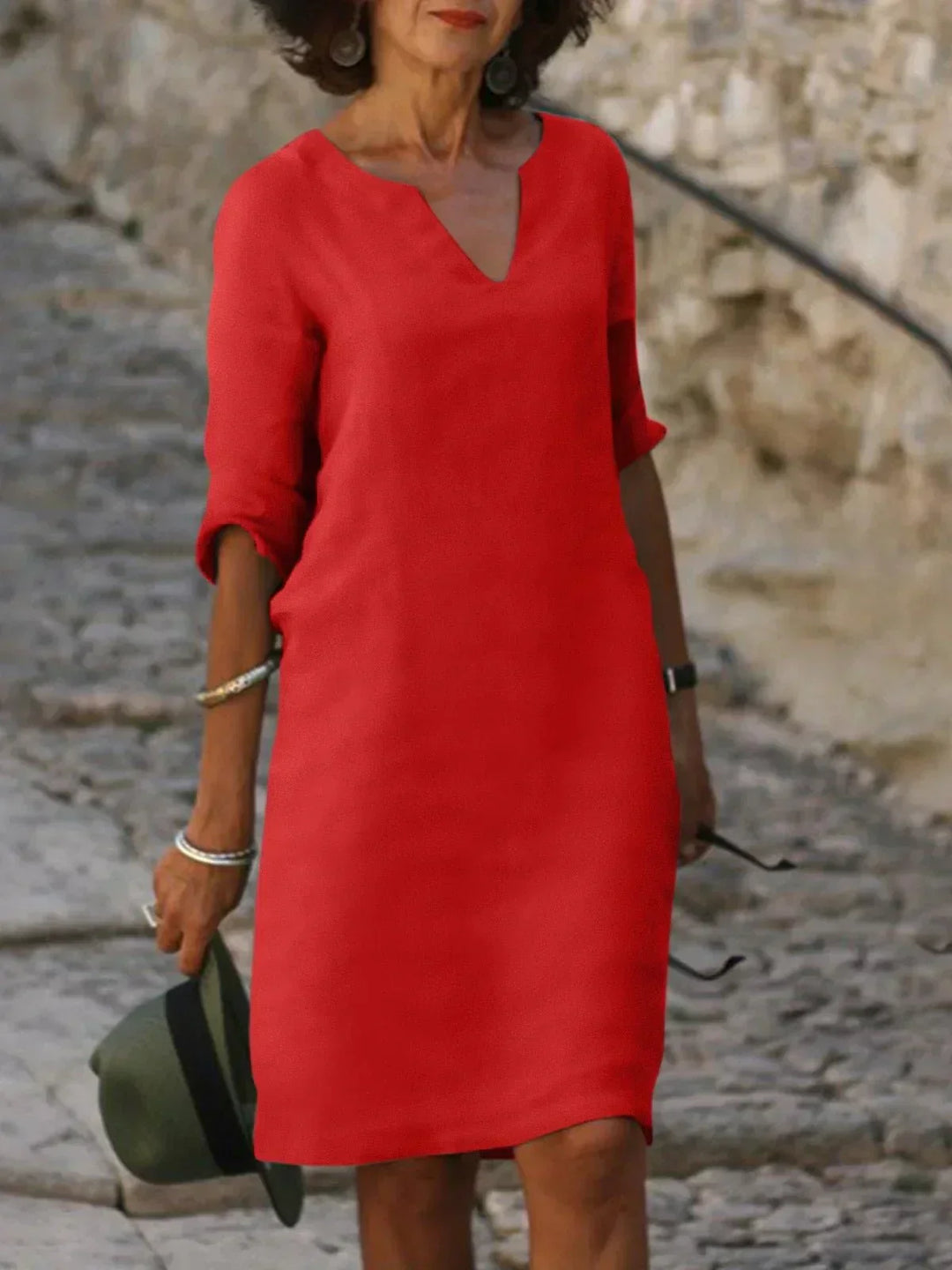 Alice | Elegant Dress with V-neck