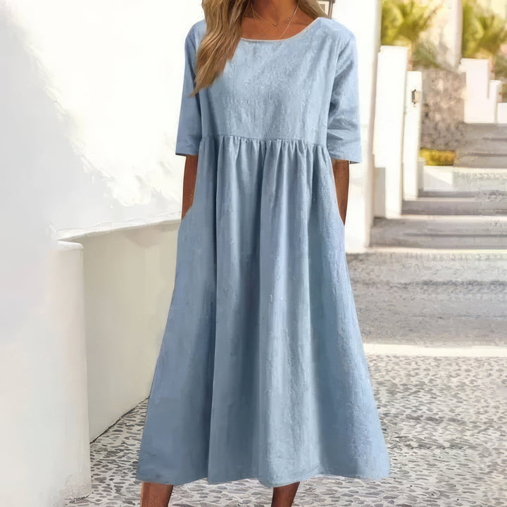Nina | Relaxed Dress with Round Neck and Pockets
