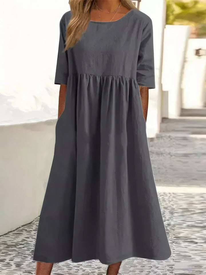 Nina | Relaxed Dress with Round Neck and Pockets