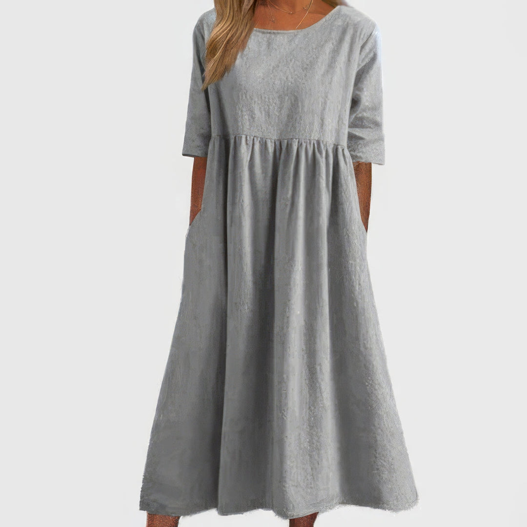 Nina | Relaxed Dress with Round Neck and Pockets